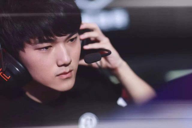 而队长第一 而队长第一