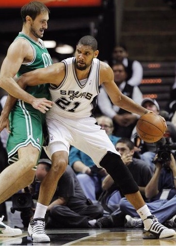 推动数据驱 推动数据驱